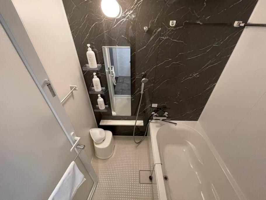 Wolf Pack Apartment 33 Osaka Ngoại thất bức ảnh